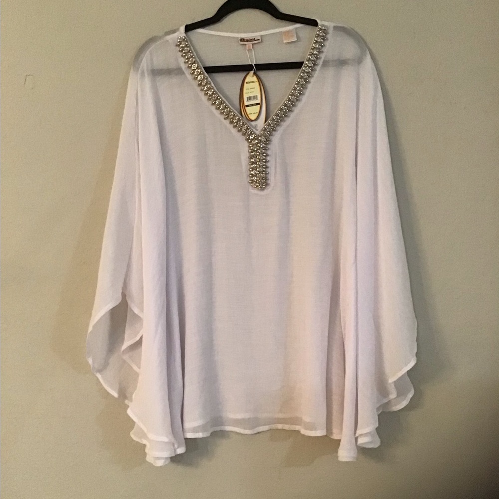 Beautiful Tunic - Picture 2 of 2